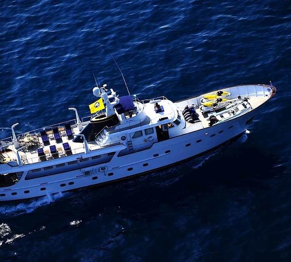 Yacht LE MIRAGE, Yachts CHARTERWORLD Luxury Superyacht Charters — free download